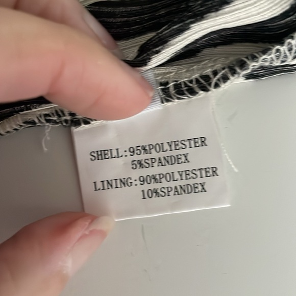 Zebra Racerback Sleeveless Tank Top with Built-In Bra - NWOT - Picture 11 of 12